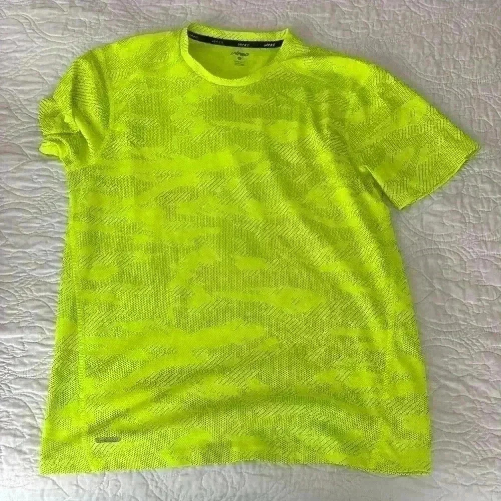 Unipro Men Short Sleeve T-Shirt